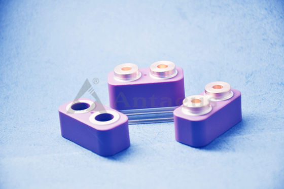 陶磁器リレー酸化アルミニウムの製陶術ハウジングのろう付けアセンブリ3.6g/Cm3に金属をかぶせるため